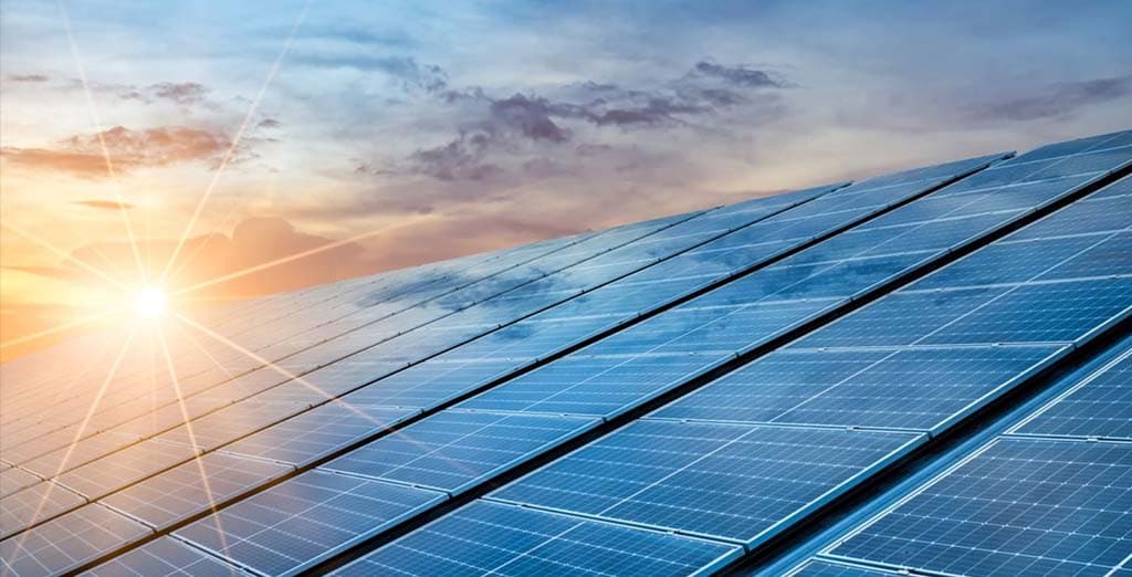 The Complete Guide to Understanding Solar Panel Efficiency in 2025