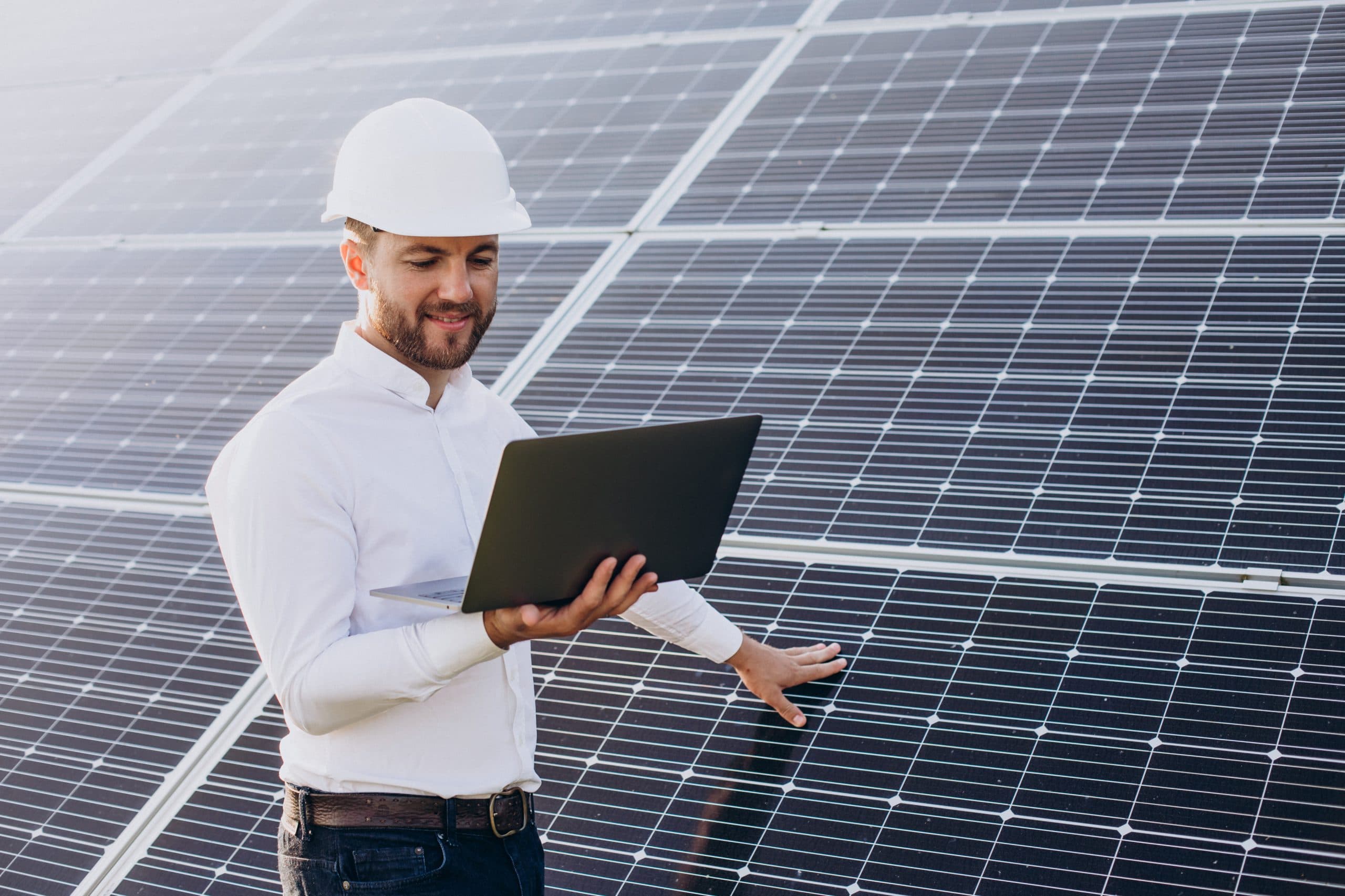 Solar CRM vs General CRM: What Actually Saves You Time and Margin